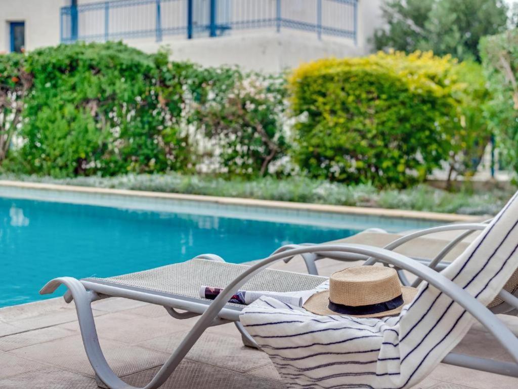 Azzurro Holiday Villas Péja Eksteriør bilde
